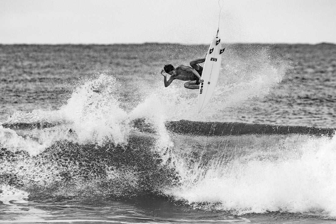 【JULY WETSUITS】に、モデルとしても活躍する【平原颯馬】が加入！
